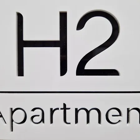 Appartement H2 *